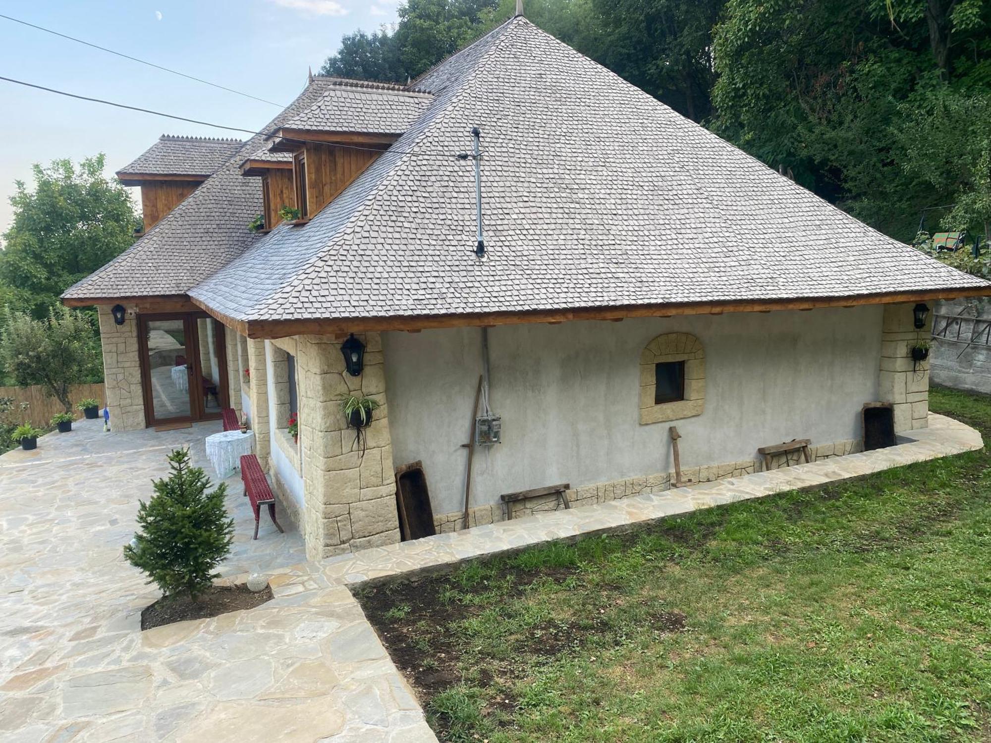 Casa Cu Sindrila Villa Vălenii de Munte Buitenkant foto