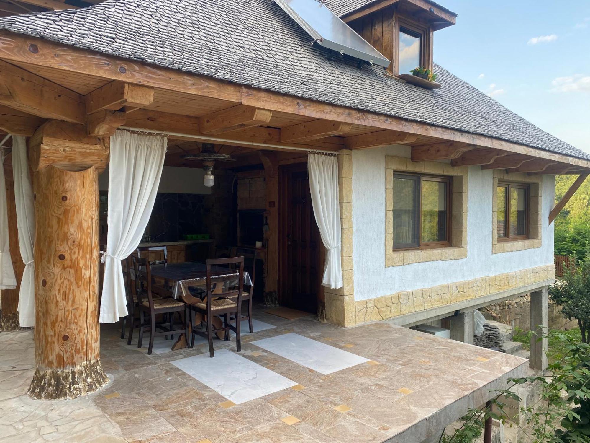 Casa Cu Sindrila Villa Vălenii de Munte Buitenkant foto