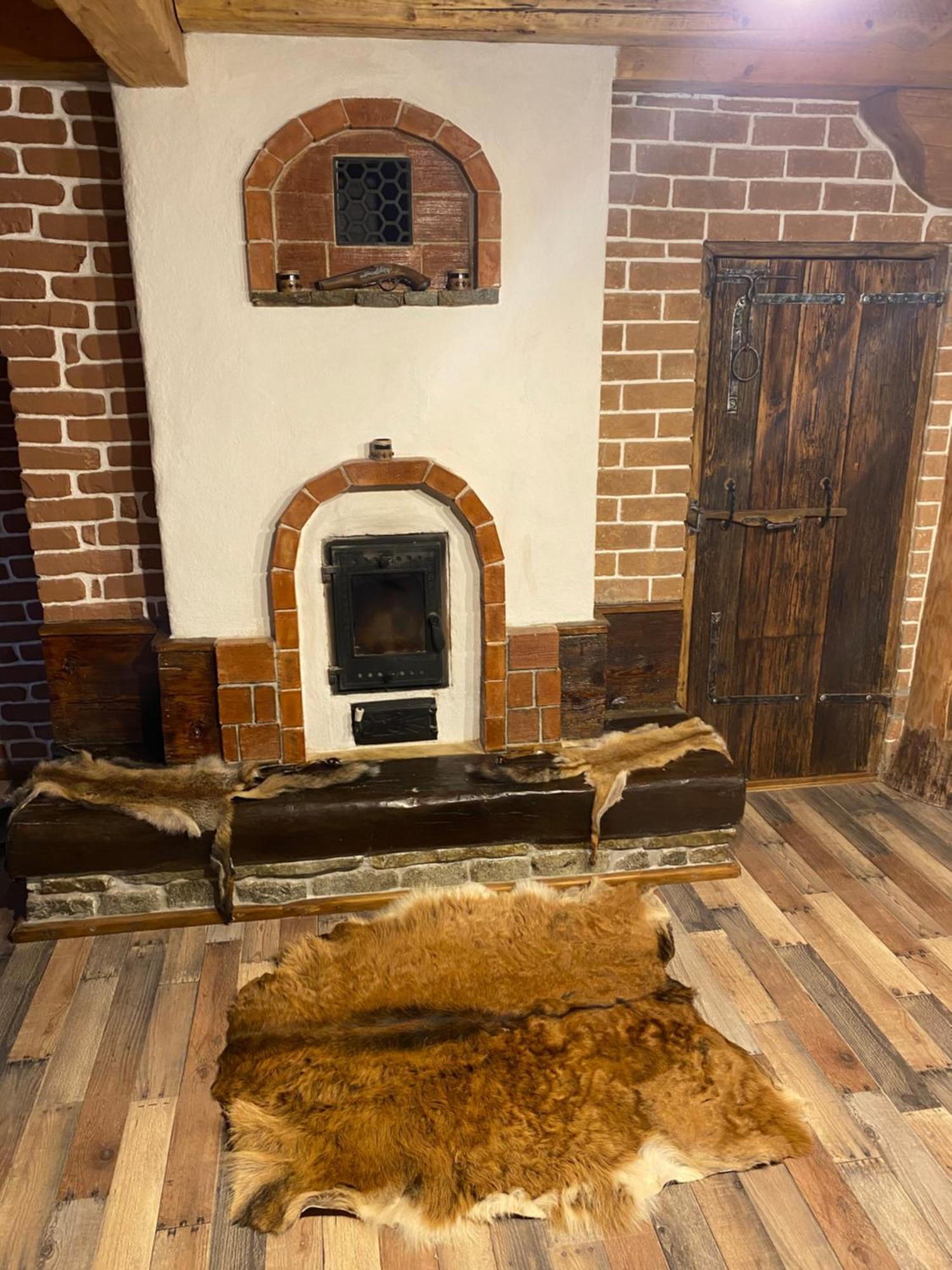 Casa Cu Sindrila Villa Vălenii de Munte Buitenkant foto