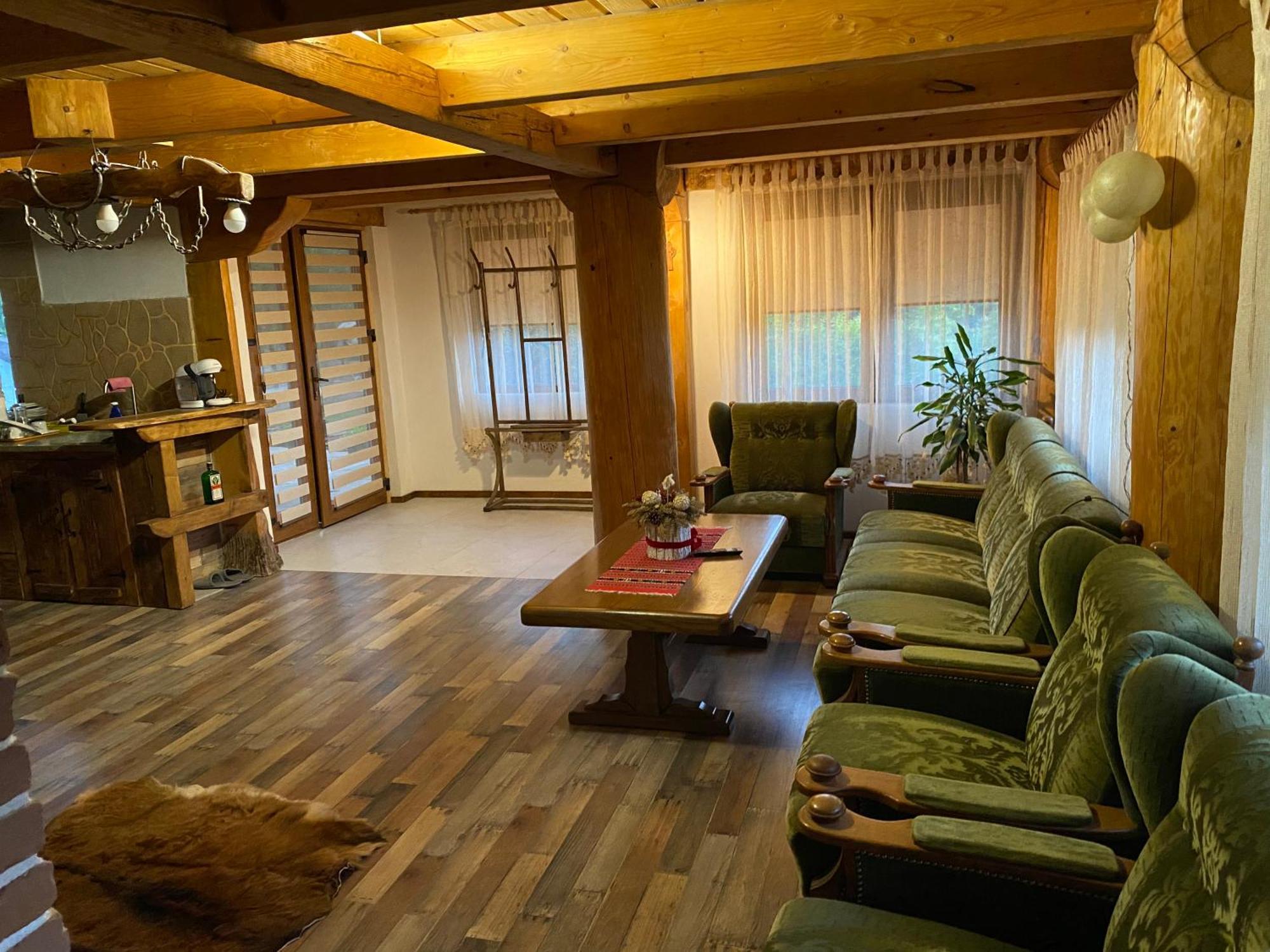 Casa Cu Sindrila Villa Vălenii de Munte Buitenkant foto
